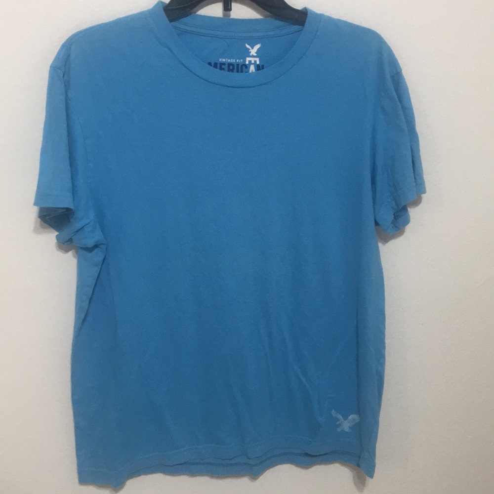 American Eagle men’s t-shirt